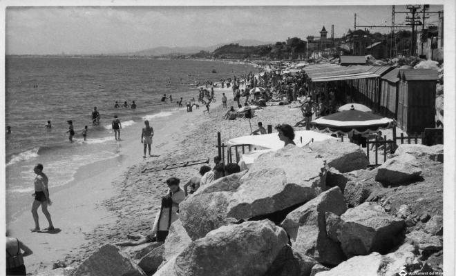 Platja i banys de Sant Cristòfol