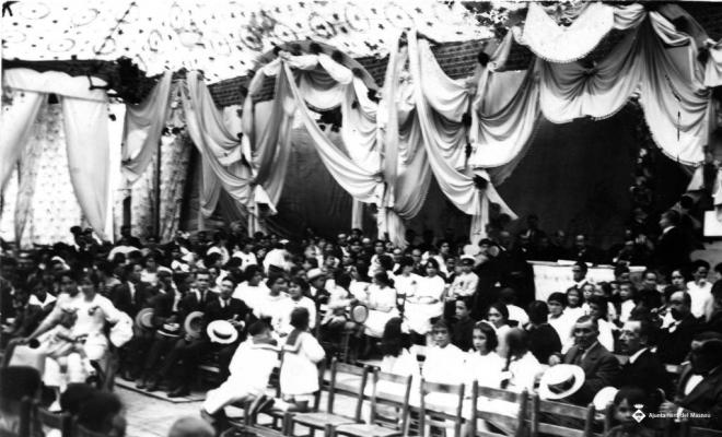Envelat de la Festa Major amb públic