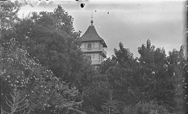 Vista del jardí de la Villa Montevideo