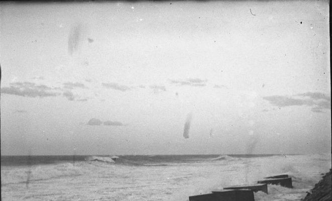 Temporal a la platja del Masnou