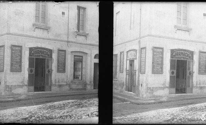 Façana de la farmàcia Nogués
