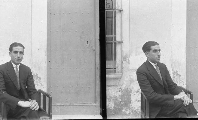 Retrat d'un senyor assegut