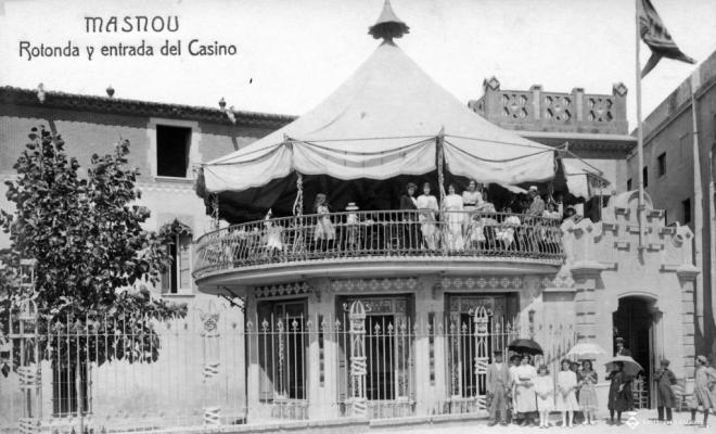 Rotonda y entrada del Casino