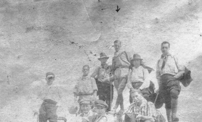 Grup de persones a la muntanya