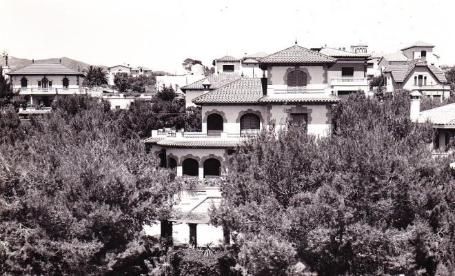 Casa a la urbanització Califòrnia?