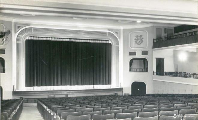 Cinema la Calàndria, vista del pati de butaques i escenari