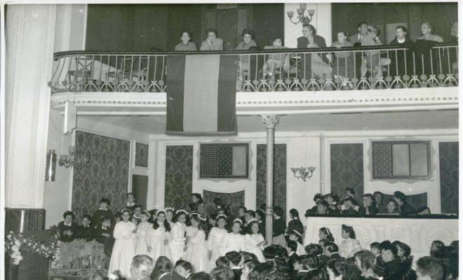 Cerimònia religiosa al teatre del Casino