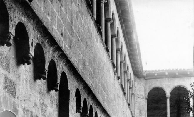 Claustre del monestir de Sant Cugat del Vallès