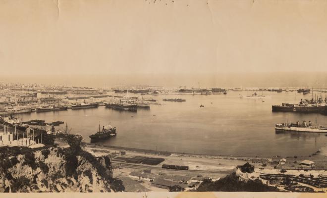 Vista panoràmica del port de Barcelona