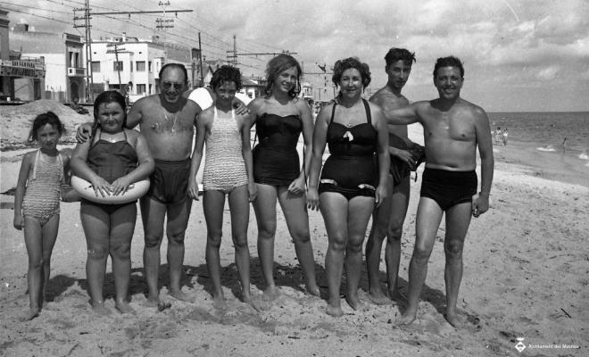 Barques a la platja