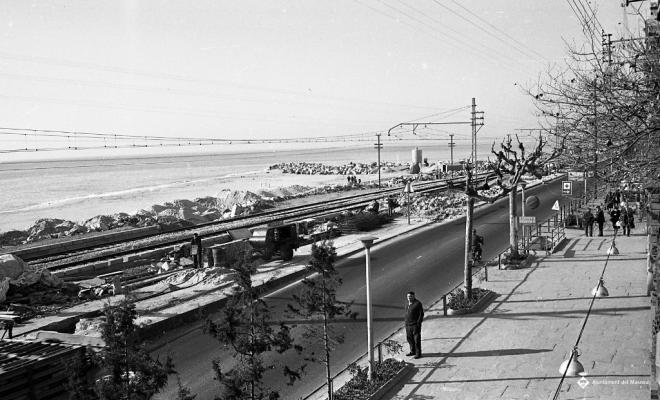 Obres a la platja