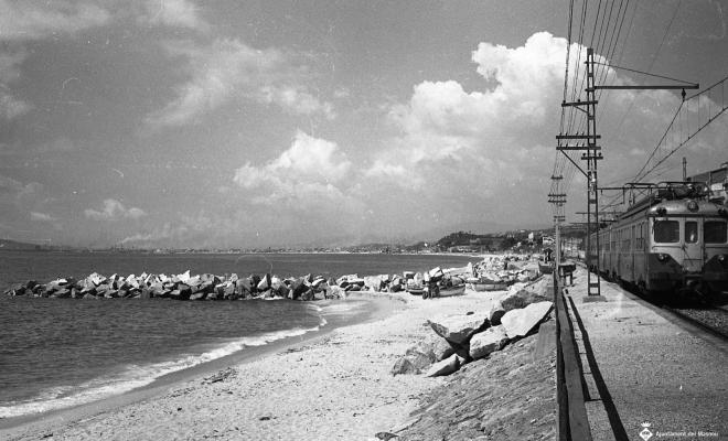 Platja i vies del tren
