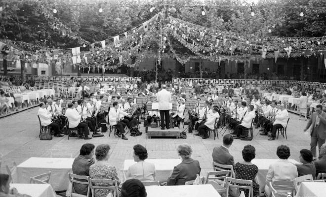 Festa Major, envelat