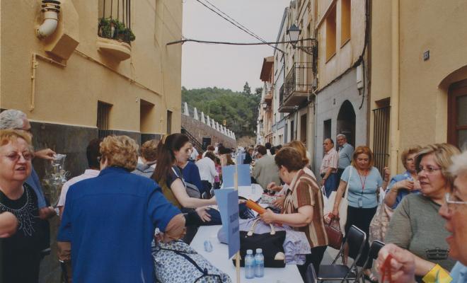 Setena trobada de puntaires durant la Festa Major de Sant Isidre