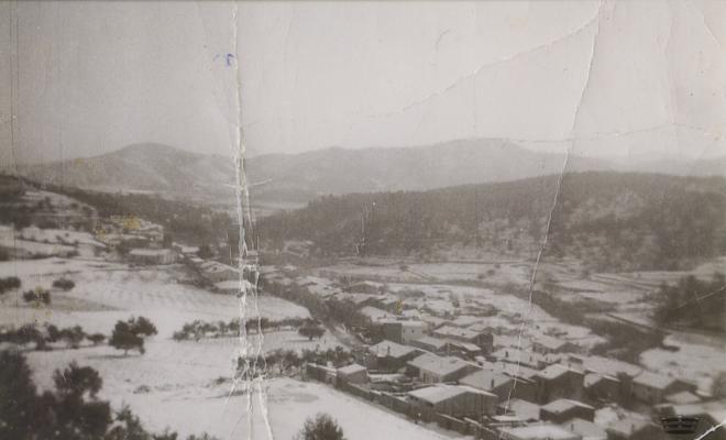 Vista de la Palma després de la gran nevada de 1962