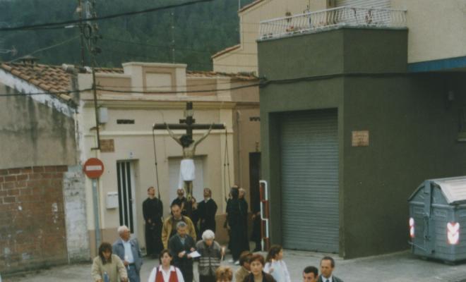 Processó de Divendres Sant amb la imatge del Crist crucificat