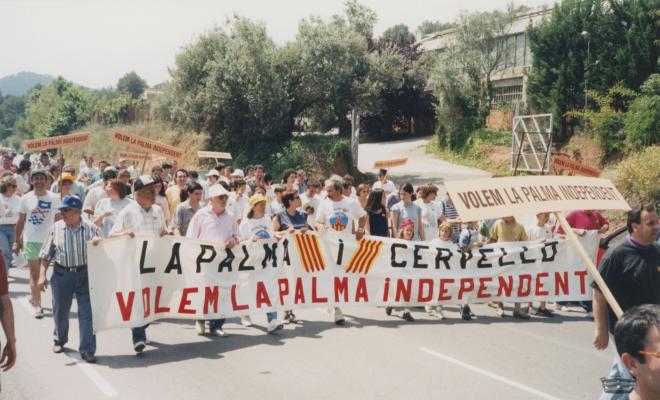Manifestació a favor de la segregació de la Palma del municipi de Cervelló