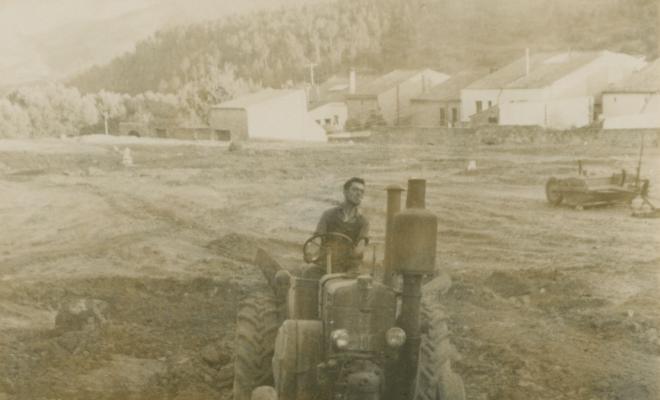 Obres de construcció del nou camp de futbol de la Palma de Cervelló