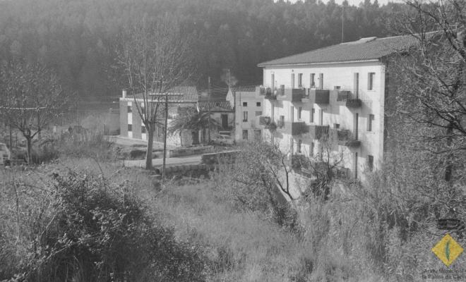 Obres d'instal·lació de canonades del clavegueram al torrent de Cal Simon