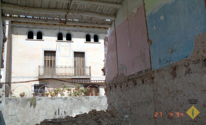 Enderrocament de Cal Figuerola situat al carrer Santa Maria número 45