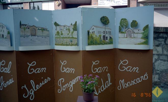 Decoració del carrer Santa Maria amb motiu de la celebració de la Festa Major