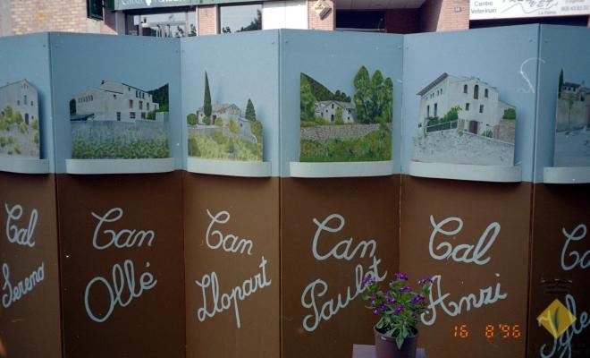 Decoració del carrer Santa Maria amb motiu de la celebració de la Festa Major
