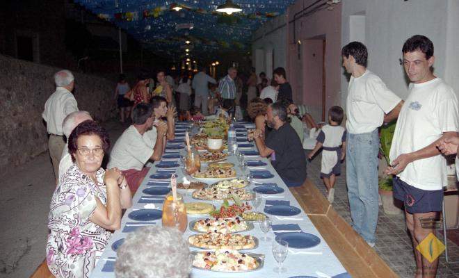 Sopar de Festa Major al carrer Santa Maria