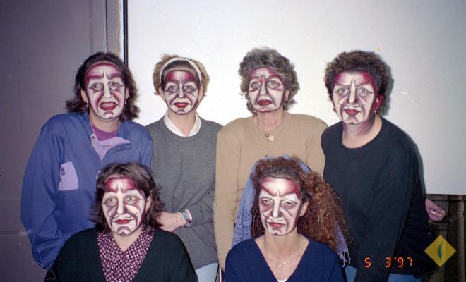 Curs de maquillatge per actors a la seu de l'Aliança Palmarenca