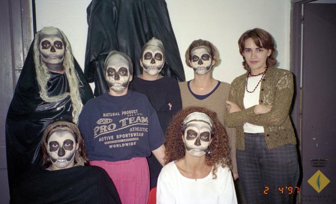 Curs de maquillatge per actors a la seu de l'Aliança Palmarenca