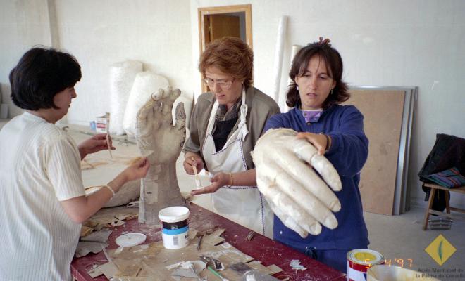 Procés de creació dels gegants de la Palma de Cervelló