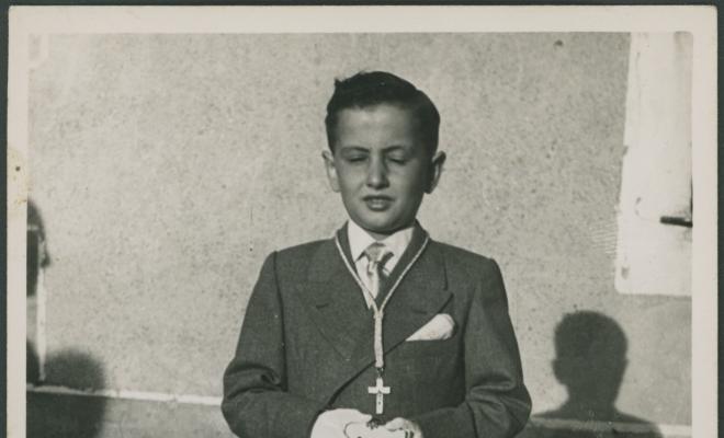 Retrat de Jaume Balasch Pi vestit de Primera Comunió