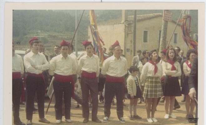 Caramelles a la plaça de l'Església