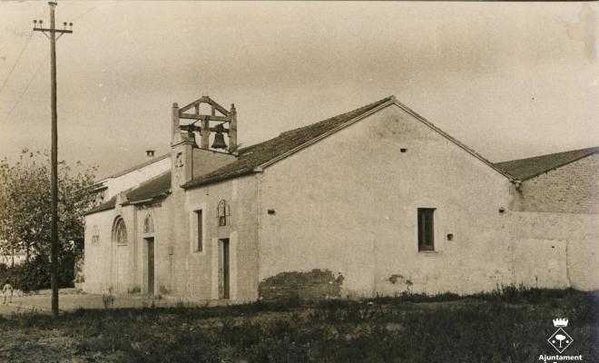 Antiga església parroquial amb el casal catequístic