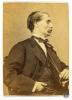 Retrat d'estudi de Fèlix Fournols Serradell (?) de perfil. S.l.