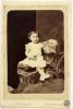 Retrat d'estudi de nena de la família Turull. Barcelona.