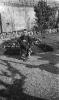 Nen amb uniforme militar