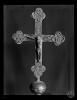Creu romànica amb Jesús crucificat i els quatre evangelistes