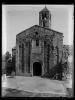 Façana principal de l'església romànica de Santa Maria de Terrassa