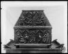 Arqueta reliquari (frontal anvers) d'argent de Sant Cugat del Vallès