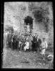 Gurp davant de la façana de l'ermita de Santa Agnés. Excursió a la muntanya de Sant Llorenç del Munt (la Mola)