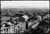Panoràmica de la Plaça del Doctor Robert i de l'inici de la Rambla. Sabadell