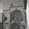 Façana principal de l'església de Sant Pere d'Octavià.
