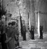 Desfilada i actes politico militars. La Centuria Luis Paraíso del Frente de Juventudes al recinte del Monestir.