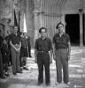 Desfilada i actes politico militars. La Centuria Luis Paraíso del Frente de Juventudes al recinte del Monestir.