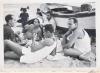 Grup a la platja de Mataró. D'esquerra a dreta: Vausells, Simó, Noguera, Prat i Klimt
