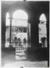 Foto de foto. Sant Jeroni de la Murtra. Detall claustre