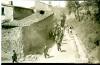 Processó amb estandars pel camí de la carrerada (Festa Major? 1929-1930)