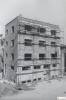 Construcció de l'antic edifici de correus a la Plaça Coll i Dorca