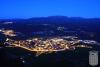 Vista general de Centelles fent-se fosc, presa des del Puigsagordi