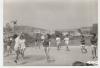 Partit d'handbol entre les treballadores de la Cydsa-Vitamol a l'antic camp de futbol
